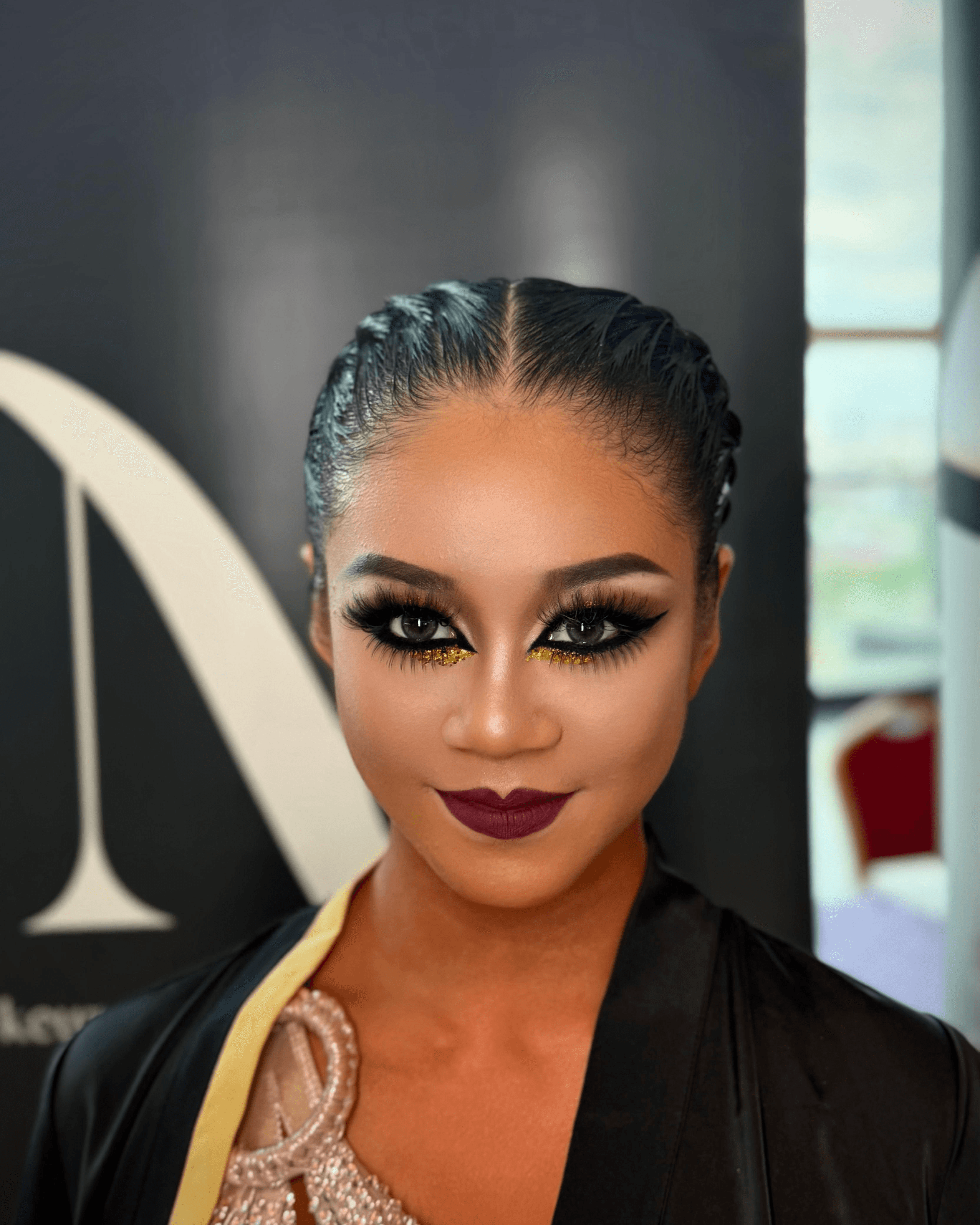 Advanced Makeup - View 1