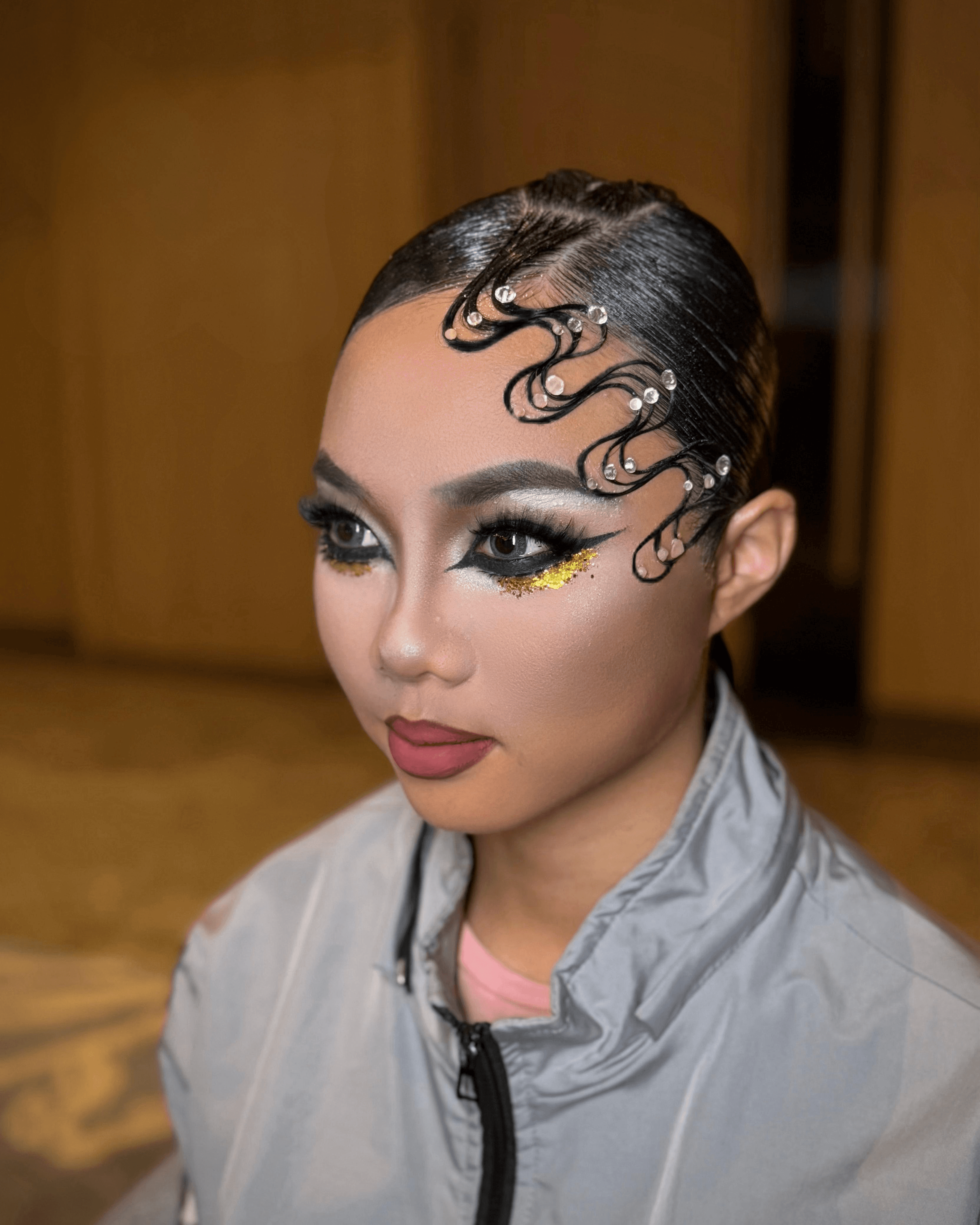 Simple Hair Styling - View 3